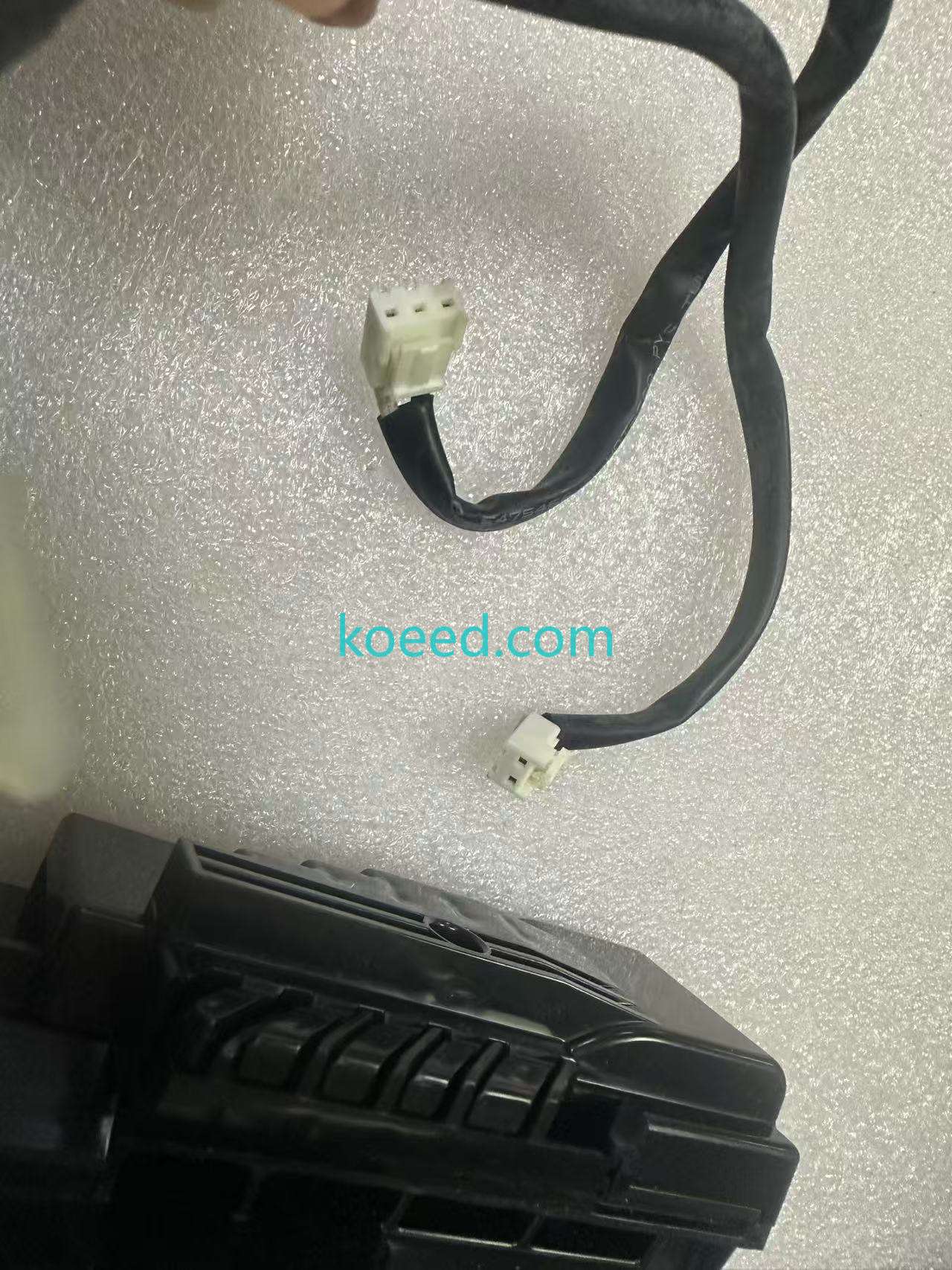 VCC3 2456 14f 76 - Product View